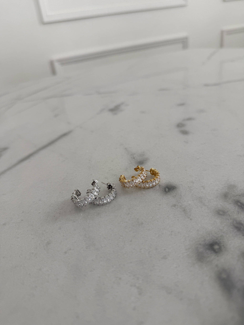 VANESSA EARRINGS
