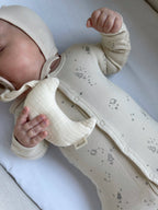 Moon Pacifier Holder Soft Cuddly Binky Toy (Muslin Ivory)