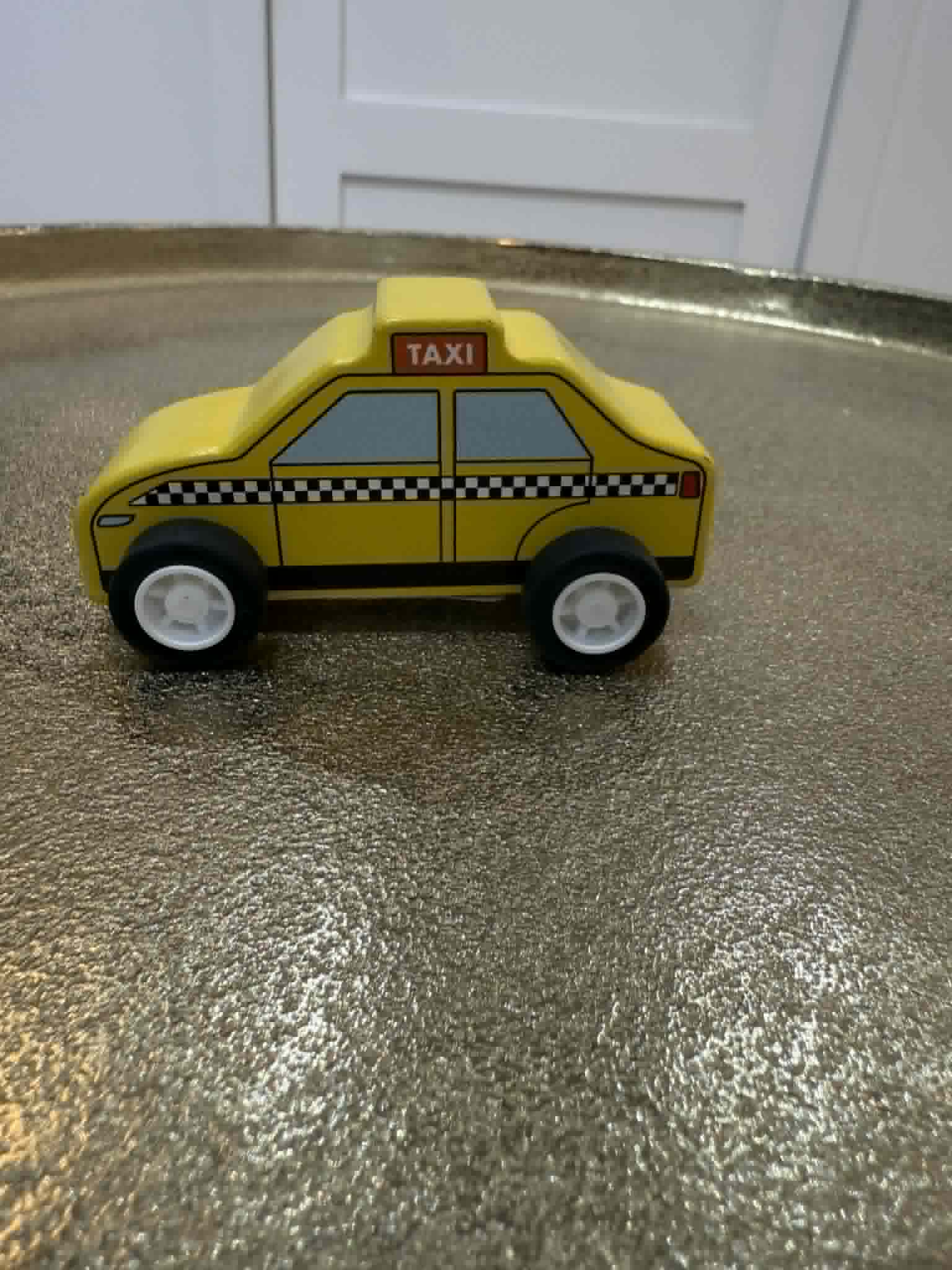 pullbckcar