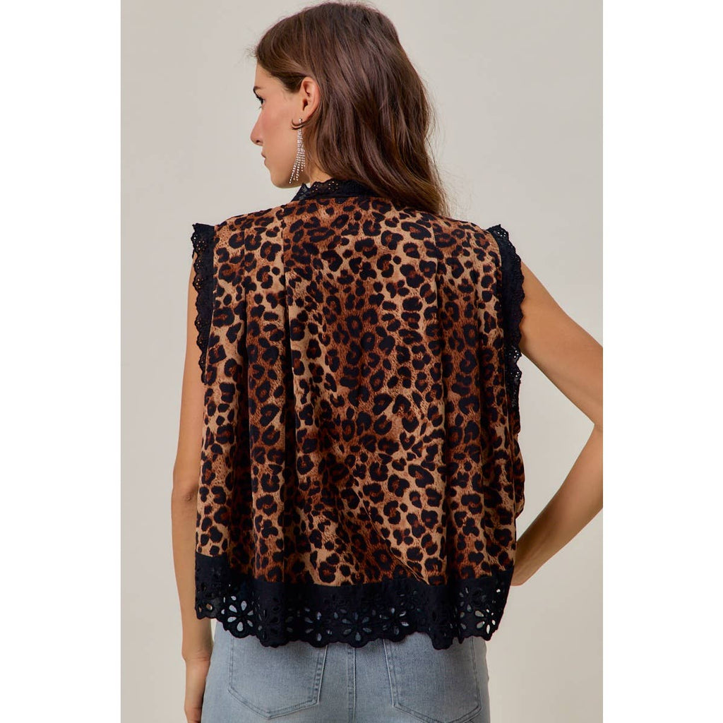 LEOPARD BTN UP PLEATED TOP