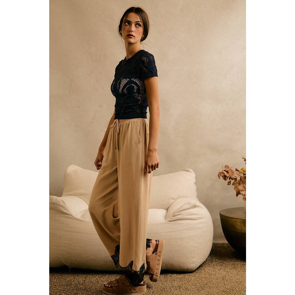 LINEN BLEND LACE TRIM PANTS