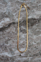 CORA NECKLACE