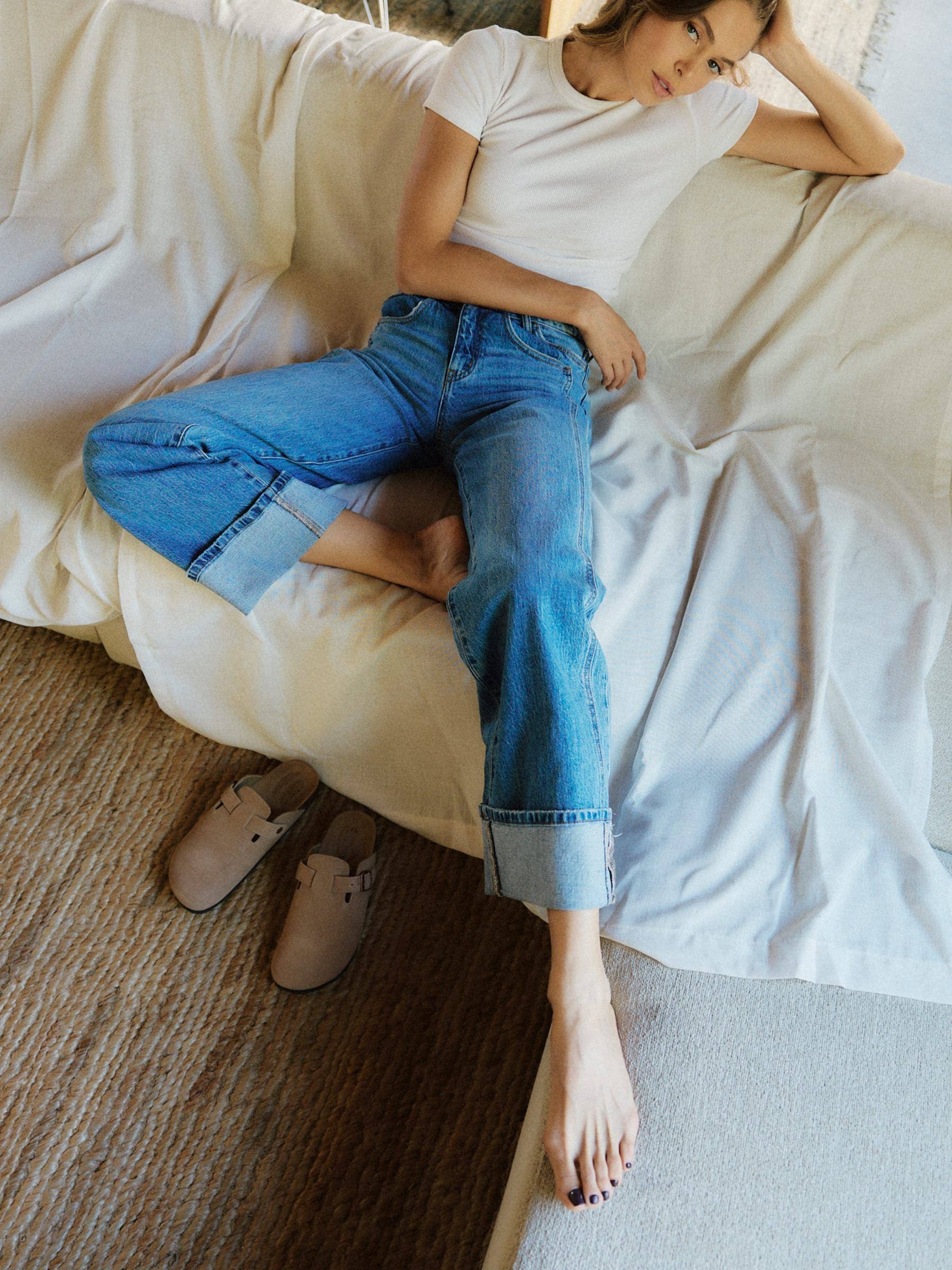 HR CUFFED BAGGY JEANS