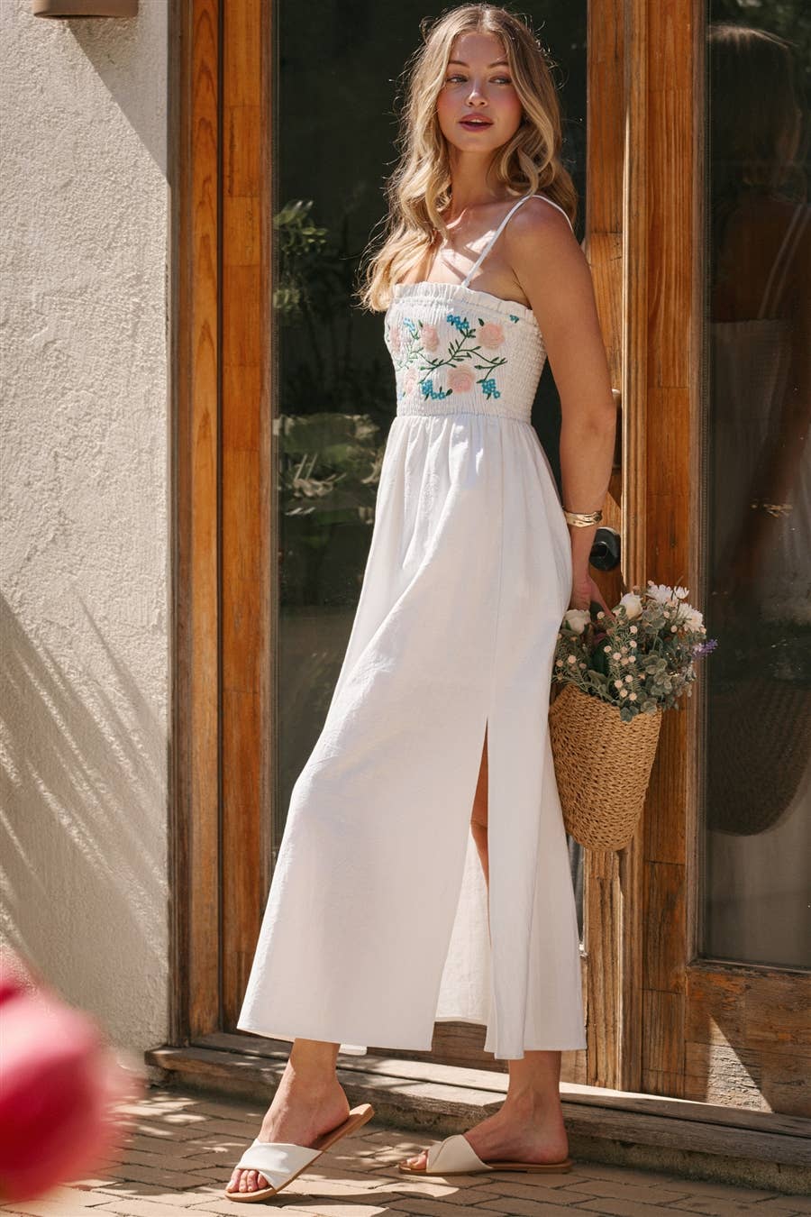 FLORAL EMBROIDERED DRESS