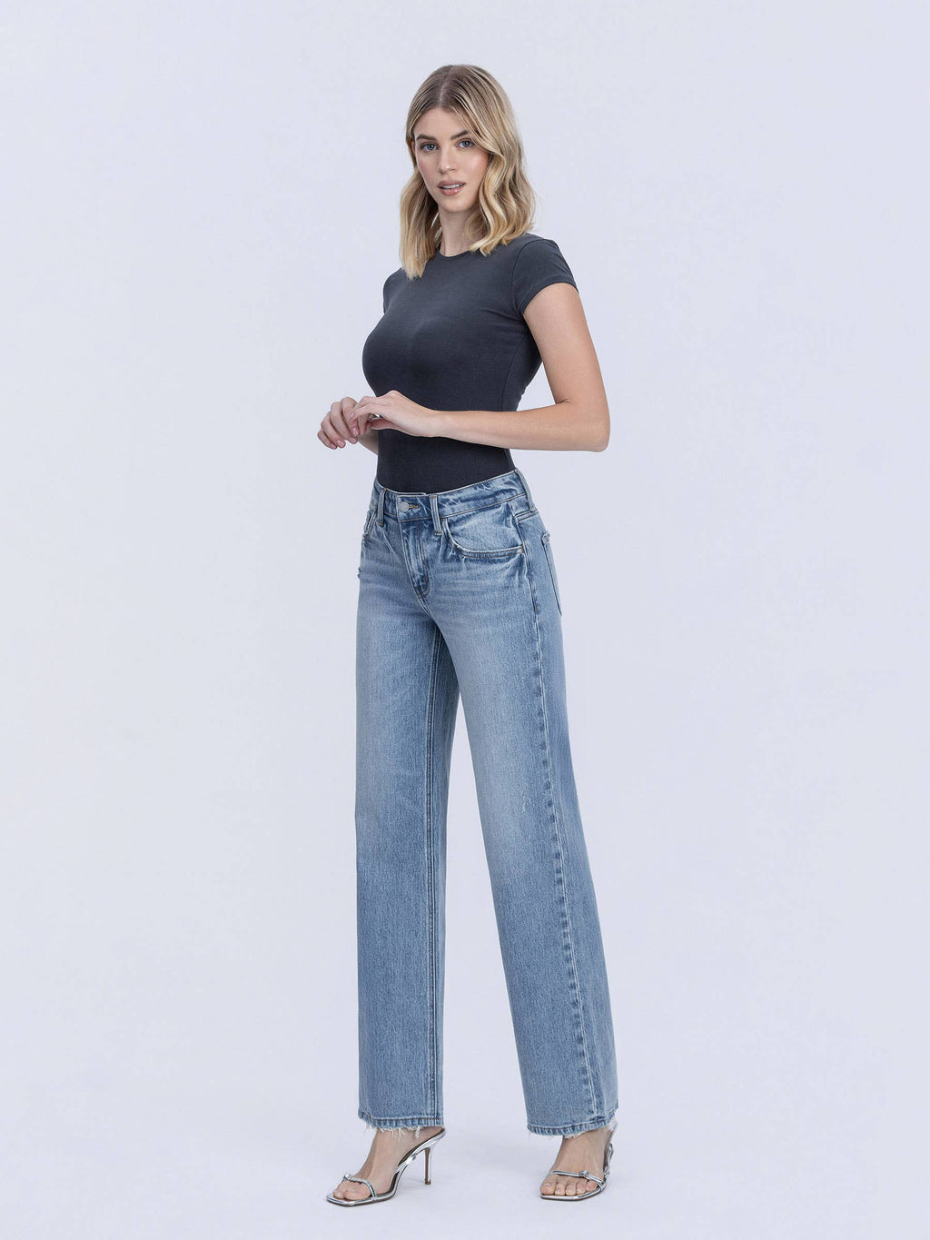 MR LIGHT SLIM WIDE JEANS