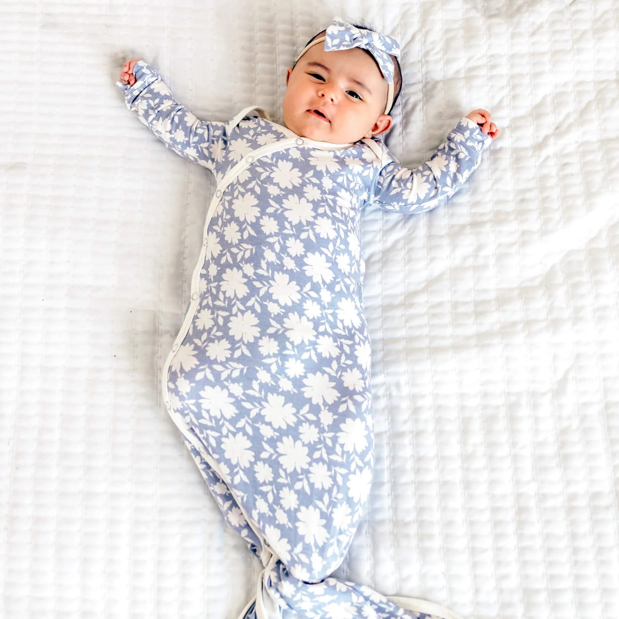 Lacie Newborn Knotted Gown