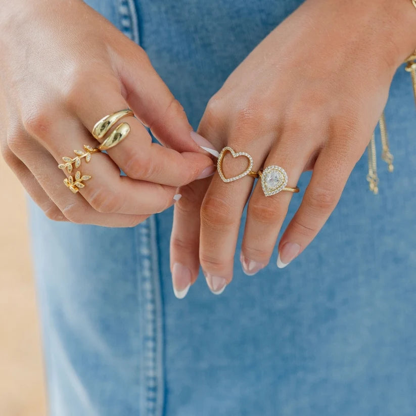 Pavé Heart Adjustable Ring