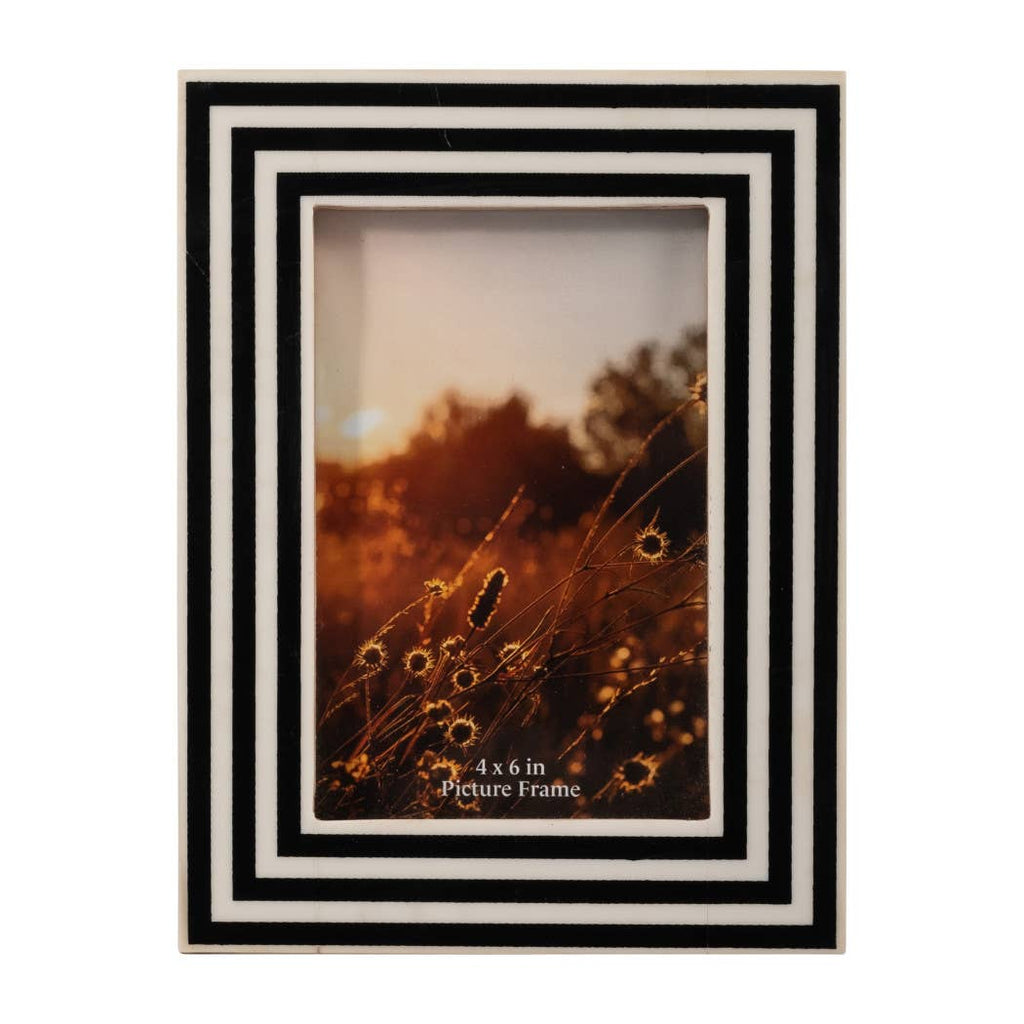 Photo Frame - Black Resin Modern Dimensional Lines, 4x6 in.
