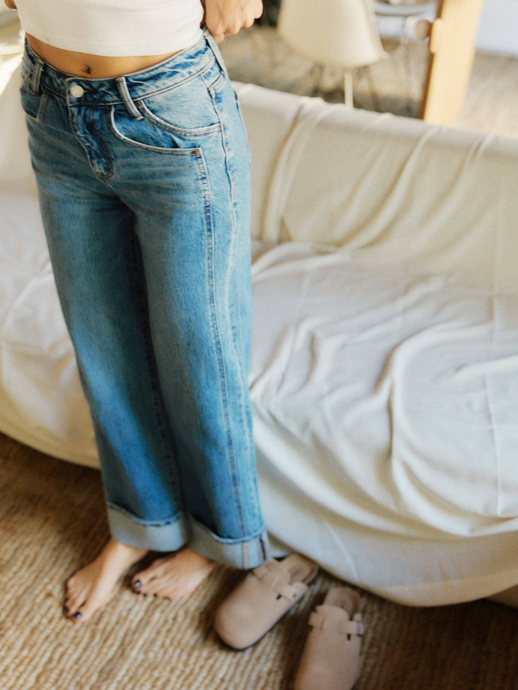 HR CUFFED BAGGY JEANS