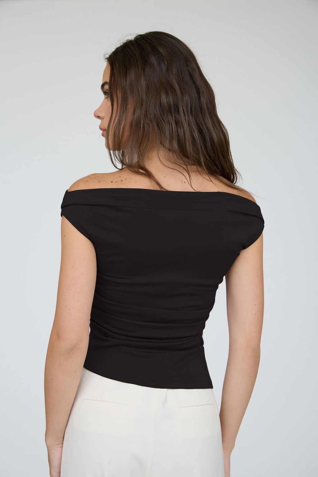 OFF SHOULDER RUCHED TOP