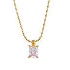 THE “SELENA” NECKLACE