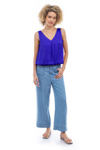 Sleeveless V-Neck Bubble Top