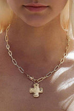 NOTABLE HAMMERED CROSS FRONT TOGGLE NECKLACE | 40NK9666