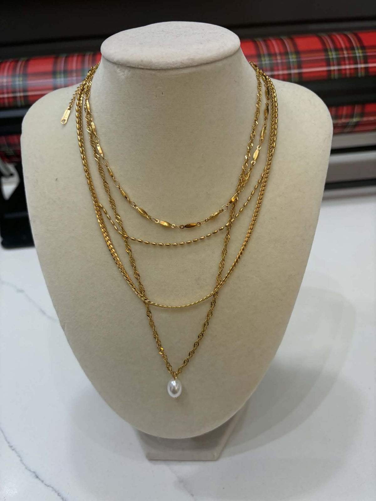 Necklace $15.99